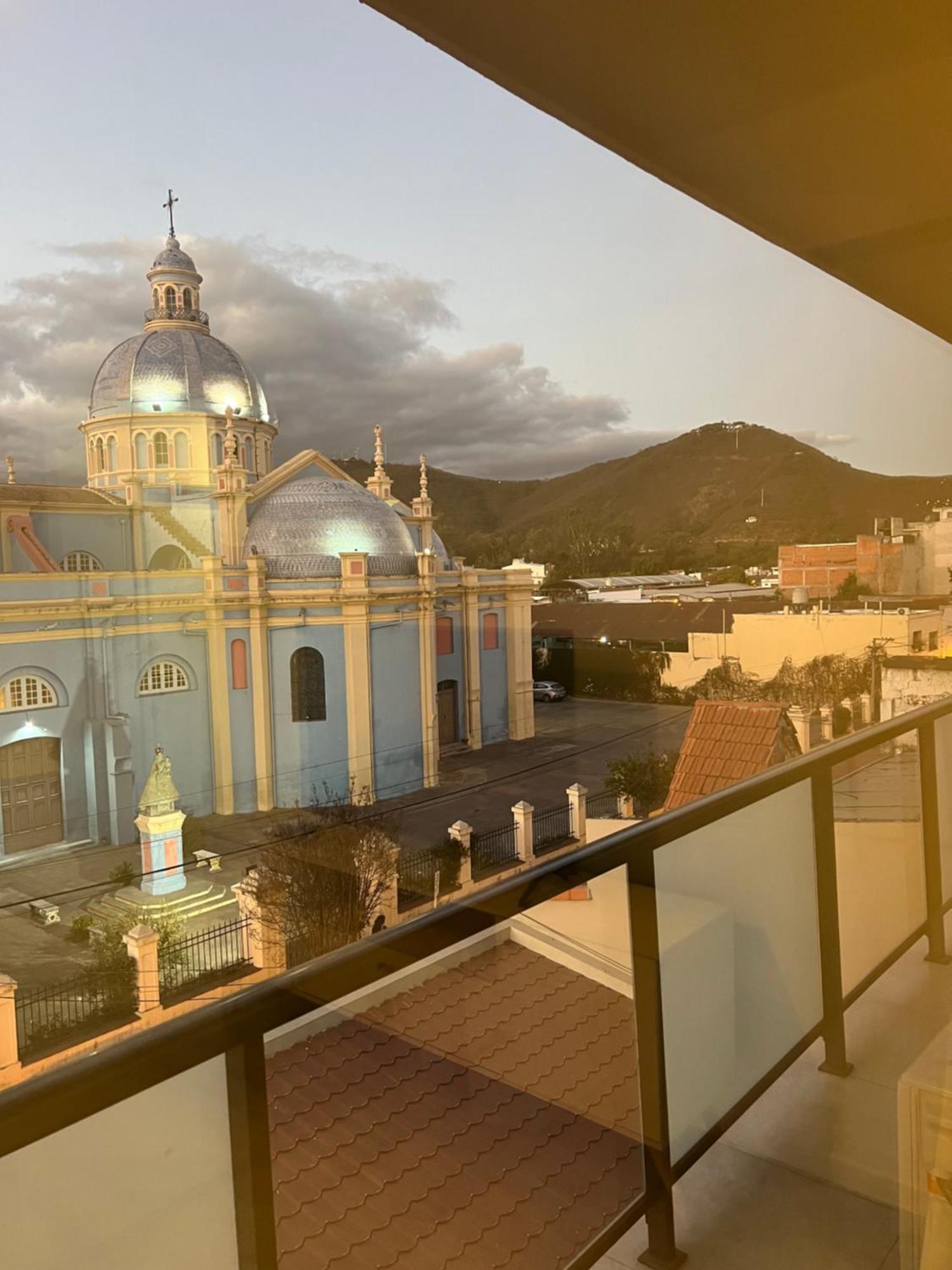 Mirador De La Vina. *